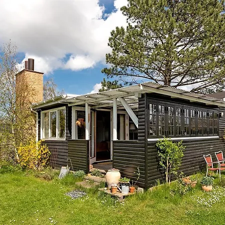 Three-bedroom Holiday In Rude Dom wakacyjny Rude (Sjaelland og Oerne)