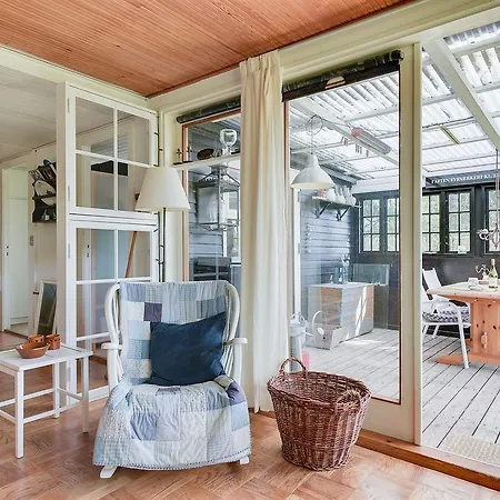 Three-bedroom Holiday In Rude Dom wakacyjny